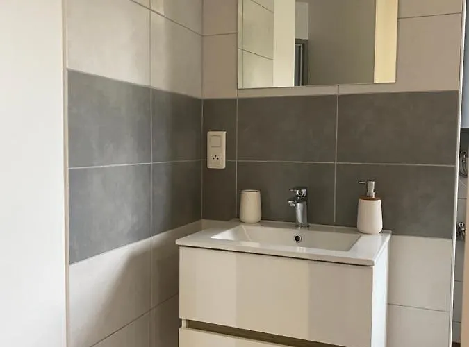 شقة 2 Canape Lit Wifi Gratuit *